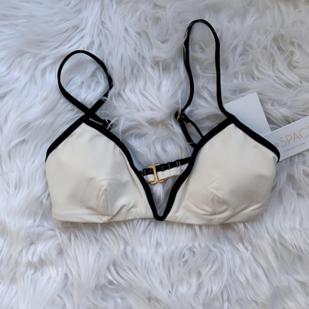 NWT l* space bikini top